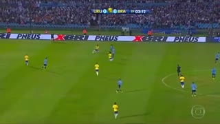 Neymar Humilla Uruguay players [2017]