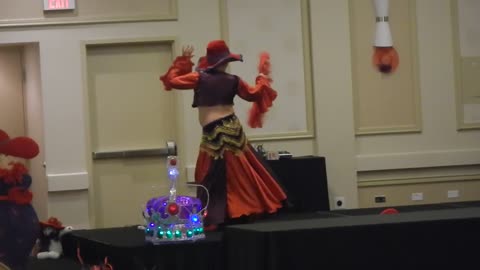 Wow! She can belly dance