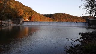 Tunnel dam