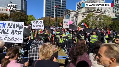 RAW: Vancouver #1MillionMarch4Kids and counter protesters clash between police