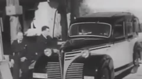 Come funzionava un taxi nel 1943?