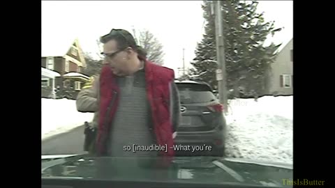 Vermont man suing after getting arrested for flipping off, swearing at state trooper