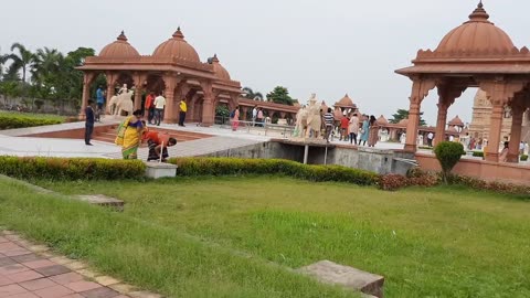 Sri Swaminarayan Temple