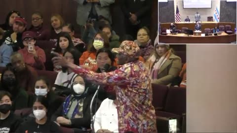 Chicago resident at City Council Meeting on the migrant crisis due to the city’s sanctuary status: