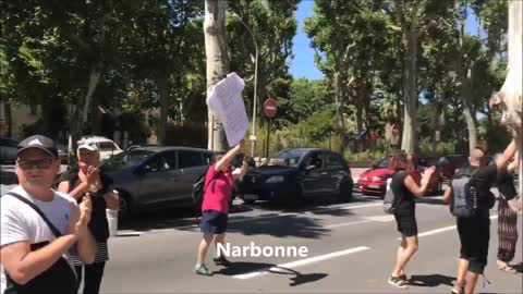 LIBERTÉ! Manifestații în Franța contra pașaportului și vaccinării - 17.07.2021