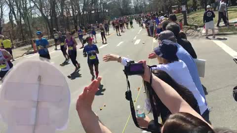 Gronk Nation Runner Kim Chandler Finishing The Boston Marathon