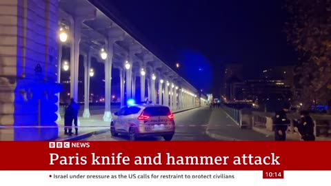 Paris attack near Eiffel Tower leaves one dead and two injured | moto news