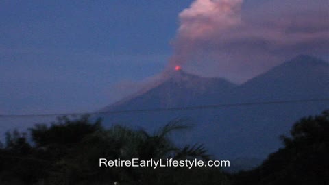 El Fuego Erupts in Guatemala