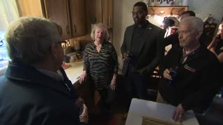 Ohio Gov. DeWine and EPA administrator visit East Palestine homes