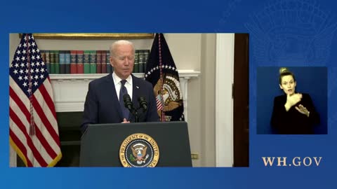 Joe having trouble reading from the teleprompter.