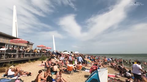 🇬🇧 England Beach Walk - Southend on Sea Beach 2022 _ UK Beach Heatwave