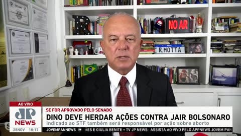 Dino (PSB) deve herdar ações contra Jair Bolsonaro (PL)