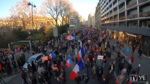 MASSIVE Turnout In France's Rally Against Jab Mandates