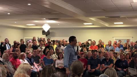 Pierre Poilievre speaks to a packed crowd in Cambridge, Ontario.