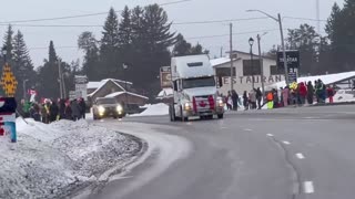 Canadian Truckers Show the World Who's Boss!