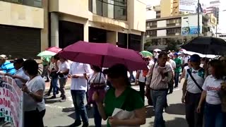 Docentes en Bucaramanga marcharon para protestar contra medidas del Gobierno nacional