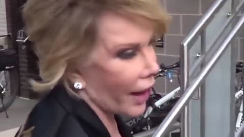 Joan Rivers: „Obama is gay, Michelle* is a tranny (transgender)“