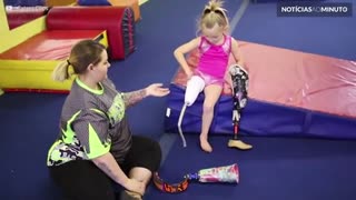 Garotinha amputada de 5 anos é apaixonada por esportes