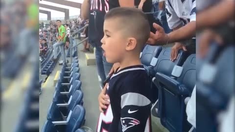 3-Year-Old Sings Along To National Anthem At Patriots Game