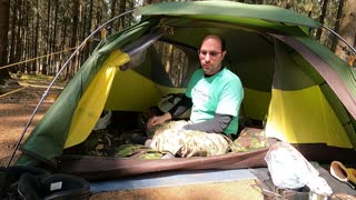 Mini vlog in a tent while wildcamping