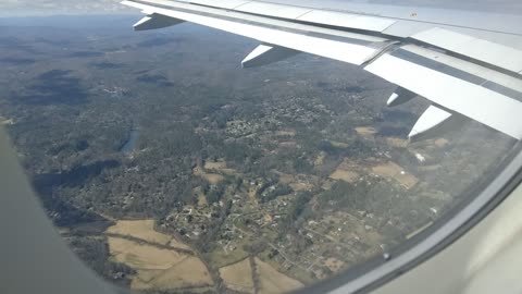 Approaching And Landing in Asheville, NC from Rainy Newark Airport, NJ