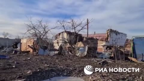 RIA Novosti: Russian Army & LPR advances inside Novoselivs'ke - Ukraine War Combat Footage 2022