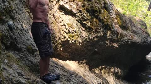 Kelowna cliff jumping