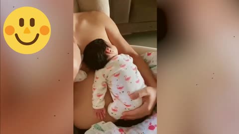 Dady saleep with two babys funny video