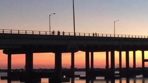 Sunrise Bridge Runners