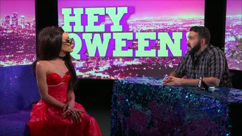 Hey Qween! BONUS: Alaska On Crazy Drag Race Fans