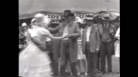 Confederate Veterans at 1930 UCV Reunion in Bilxoi, Miss 2