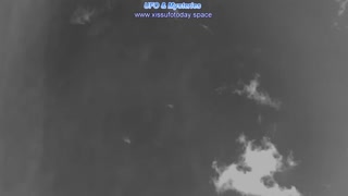 Cigar-shaped object in the sky, UFOs in IR band