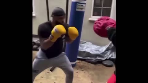 jake Paul vs Tyrone Woodley sparring footage