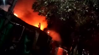 Incendio arrasó con dos viviendas en El Playón, Santander