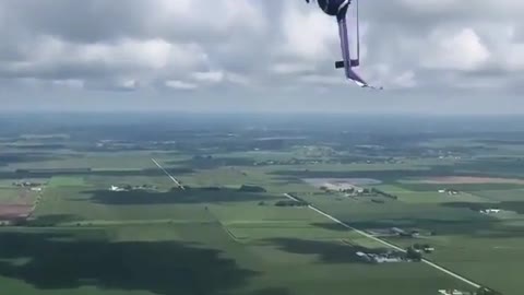 Emotional movement by helicopter by the pilot