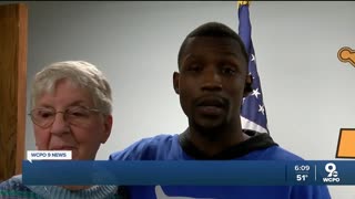 Good Samaritan Honored After Stopping Purse Thief