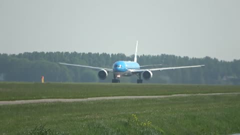 20 Minutes of GREAT PLANESPOTTING at AMS | Amsterdam Schiphol Airport (4K)