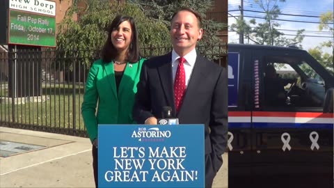 (10/10/14) Democratic Party leader video bombs Astorino Malliotakis press conference