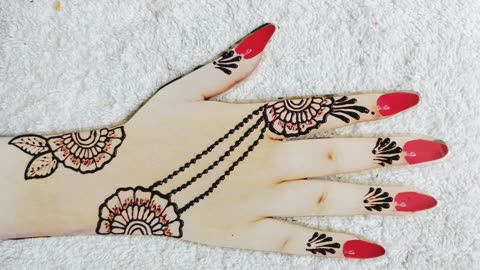25 back hand Mehndi designs for Diwali – Kanchipuram Silk Sarees-kimdongho.edu.vn
