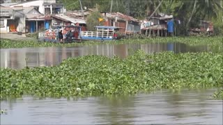 Vietnam, Thu Dau Mot - Saigon river ferry to Cu Chi - 2014-01