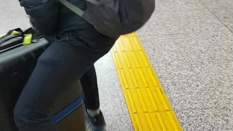 JUMPING OVER LUGGAGE FAIL CROTCH SHOT