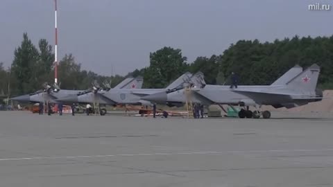 Russian MiG-31 jets carrying hypersonic missiles deployed in Kaliningrad