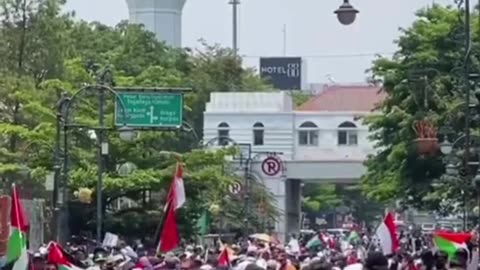 Monas became a sea of ​​people taking to the streets to defend Palestine.