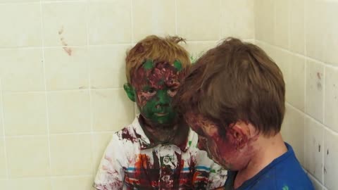 Adorable Kids Caught by Dad after painting themselves