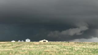 Storm Chasers Capture Huge Storm Supercell