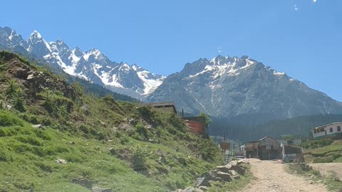 Green lodges Kalam