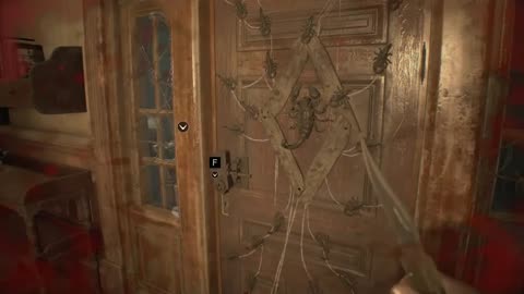 Resident Evil 7 - 06 Find dog statues - Antique coin 04