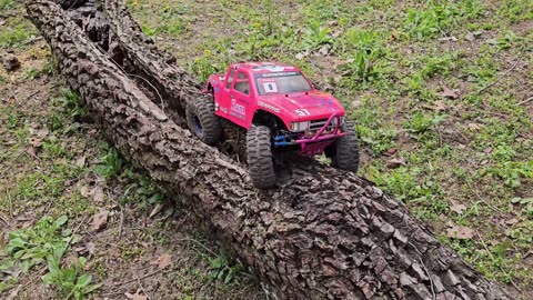 Connie Crawling her Injora Traxxas TRX4 around before the 2024 Solar Eclipse