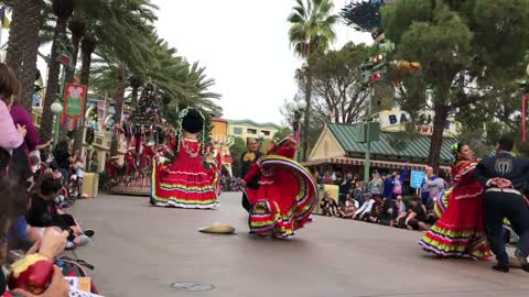 Mexican Parade Dancers - Disneyland s California Adventure. November 2018