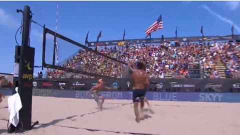 Taylor Sander DIGS And DESTROYS A Ball! | AVP Chicago Open 2022